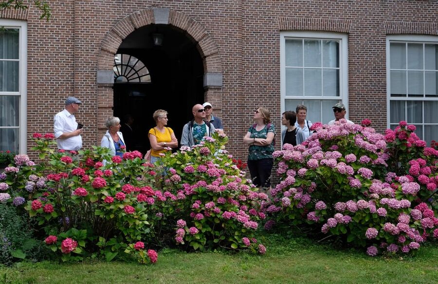 The Hague: Courtyard Walking Tour - Charity and Past Residents: The Human Story in Plain Sight