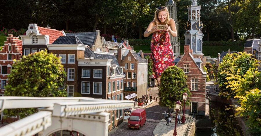 The Hague: Madurodam Miniature Park Entry Ticket - Who should book Madurodam, and who might not