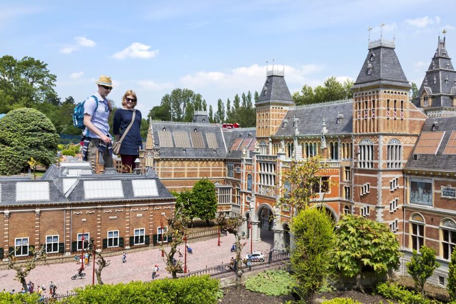 The Hague: Madurodam Miniature Park Entry Ticket - The Wind Chaser dark ride: spinning, swaying, and wind power