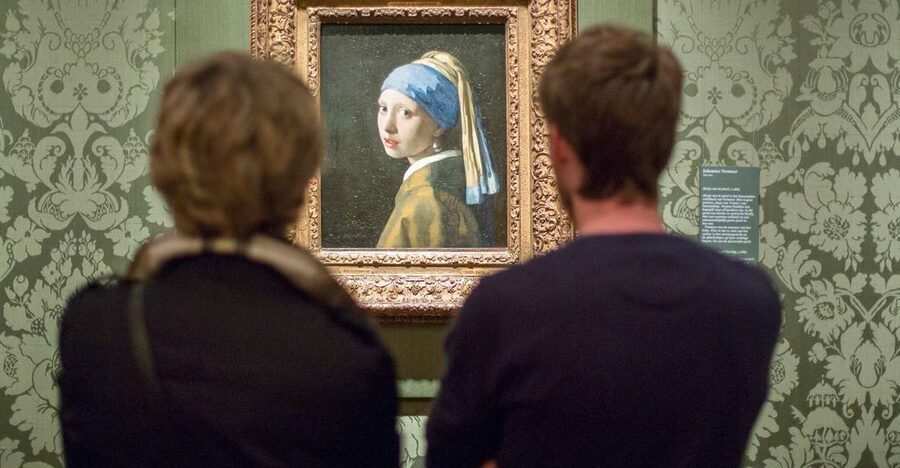 The Hague: Mauritshuis Entrance Ticket - Start smart: the Vermeer room and how to beat the busiest moments