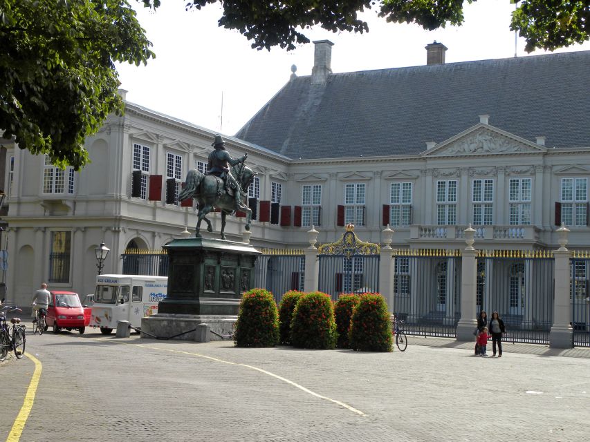 The Hague: Old City Private Walking Tour - From Counts of Holland to modern parliament: the timeline the streets explain