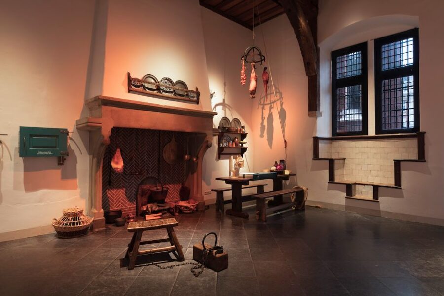 The Hague: Prison Gate Museum - Johan and Cornelis de Witt, and why their story lingers