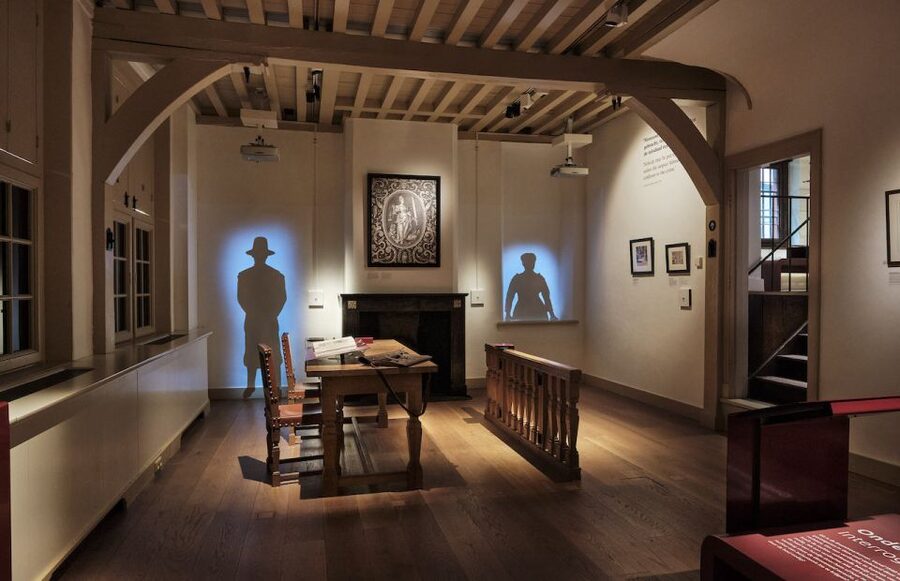 The Hague: Prison Gate Museum - Prison cells: what it teaches about everyday confinement