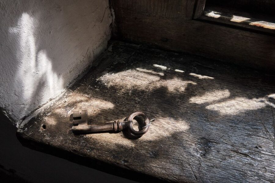 The Hague: Prison Gate Museum - How to connect this with a broader The Hague day