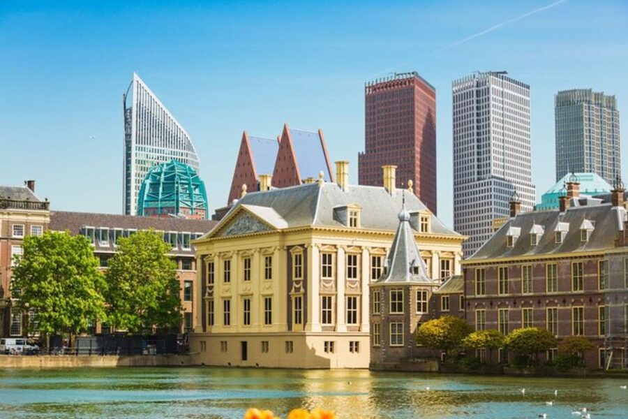 The Hague: Private Custom Walking Tour With A Local Guide - Getting Your Route Right: Pre-Tour Contact and Customization