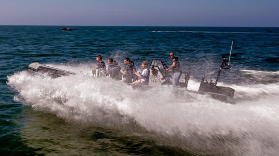 The Hague: Scheveningen Beach RIB Speedboat Tour - Sharp turns, getting wet, and handling the weather reality