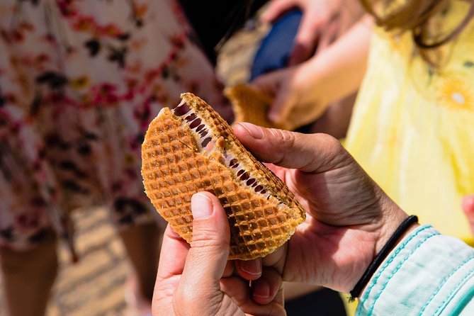 The Ultimate Zaanse-Schans Private Day Trip - Crowds, timing, and how to avoid the common letdowns