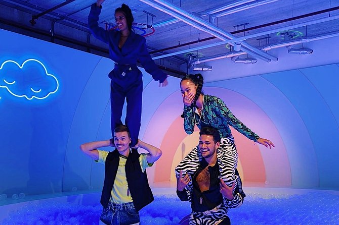 The Upside Down Museum Amsterdam Admission Ticket - Facilities, staff help, and what the vibe feels like
