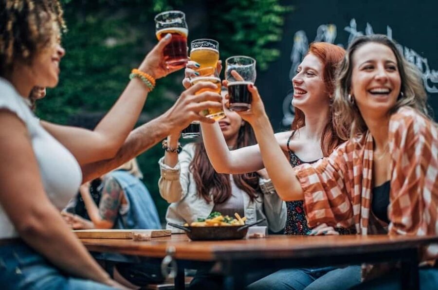 Top 10 Tastings of Amsterdam: Food & Culture Bike Tour - Jordaan streets and hidden courtyards: why the route is part of the flavor