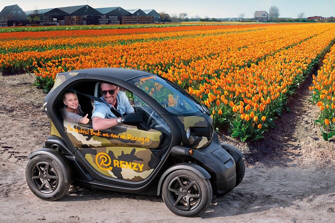 Tulip Fields near Keukenhof - Self-Drive Audio Tour for 2 People - De Tulperij and the bulb farm experience that makes the photos feel real