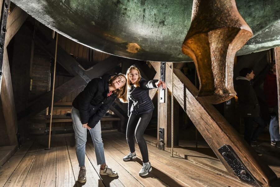 Utrecht: Dom Tower Entry Ticket and Guided Tour - The climb to 112 meters, 465 steps, and where the tour pauses