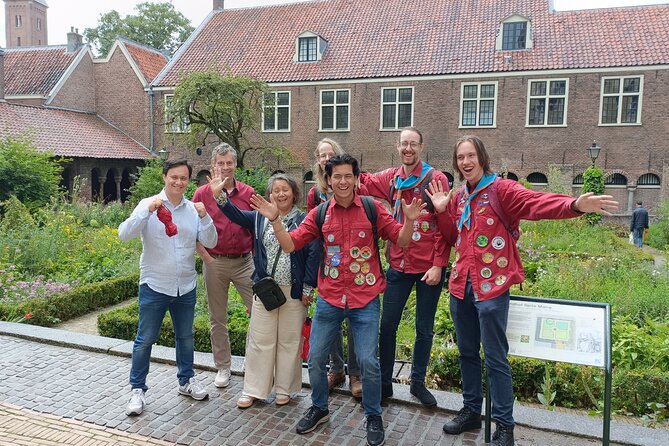 Utrecht: Guided Highlights Walking Tour - Bibliotheek Neude Break and the Vredenburg Market Stories
