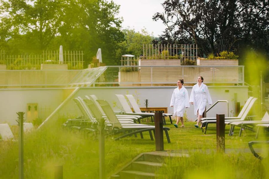 Valkenburg: Thermae 2000 Spa Entry Ticket - What your entry ticket really includes, and what it doesn’t