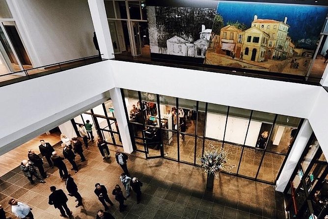 Van Gogh Museum Amsterdam Exclusive Tour w/ Reserved Entry - Your guide: what private means for real-life conversations