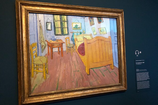Van Gogh Museum, Rijks Museum & Walking Tour - Private Day Tour - Your private guide: what good looks like in real life