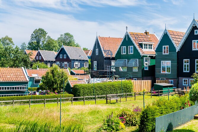 Volendam Marken Express Boat Cruise - Marken stop: enjoy the village at your own pace