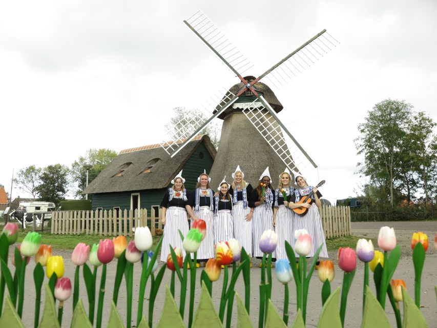 Volendam: Traditional Costume Photo with Cheese & Clog Tour - Key Points to Know Before You Go