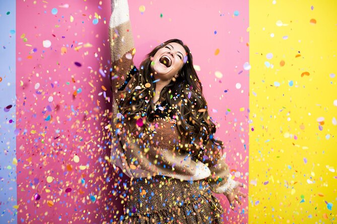 WONDR Experience - Blue Ball Pit and the Photo Payoff