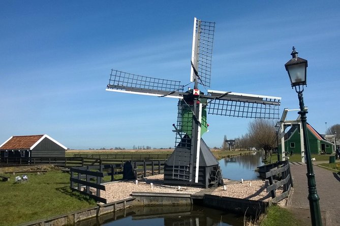 Zaanse Schans 3-Hour Private Tour from central Amsterdam, Airport or Port - Weather, walking, and the small practical stuff that makes a difference