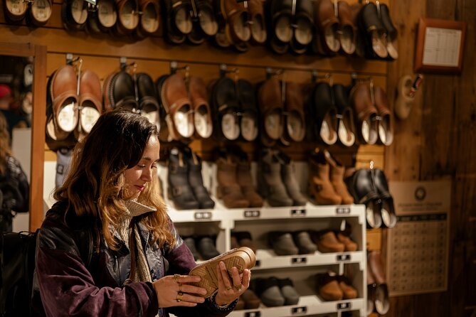 Zaanse Schans and Cheese Tasting Guided Tour from Amsterdam - The Optional Amsterdam Canal Cruise Voucher: A Useful Add-On