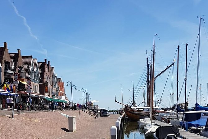 Zaanse Schans and Volendam Private Tour – Clogs, Cheese and More - Stop 1 at Zaanse Schans: Working Windmills and Optional Inner Tours