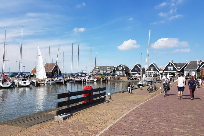 Zaanse Schans and Volendam Private Tour – Clogs, Cheese and More - Guide and Driver Quality: Why Reviews Keep Naming Specific Hosts