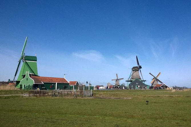 Zaanse Schans and Volendam Private Tour from Amsterdam - Lunch With Options, Not a Fixed Slip of Paper