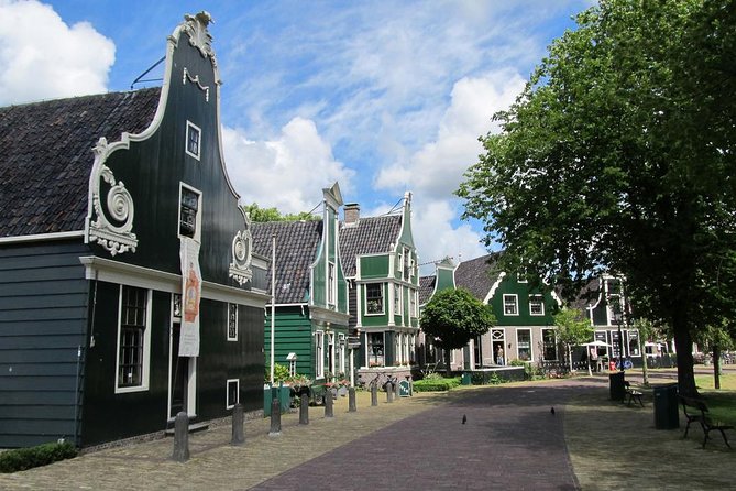 Zaanse Schans Private Tour Windmills - Should You Book This Zaanse Schans Private Tour?