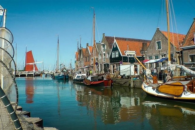 Zaanse Schans Windmills and Volendam Small-Group Tour from Amsterdam - Stop 5: Broek in Waterland and Dutch Fruit Wine Taste